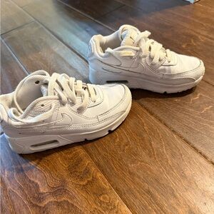 White Nike Air Sneakers